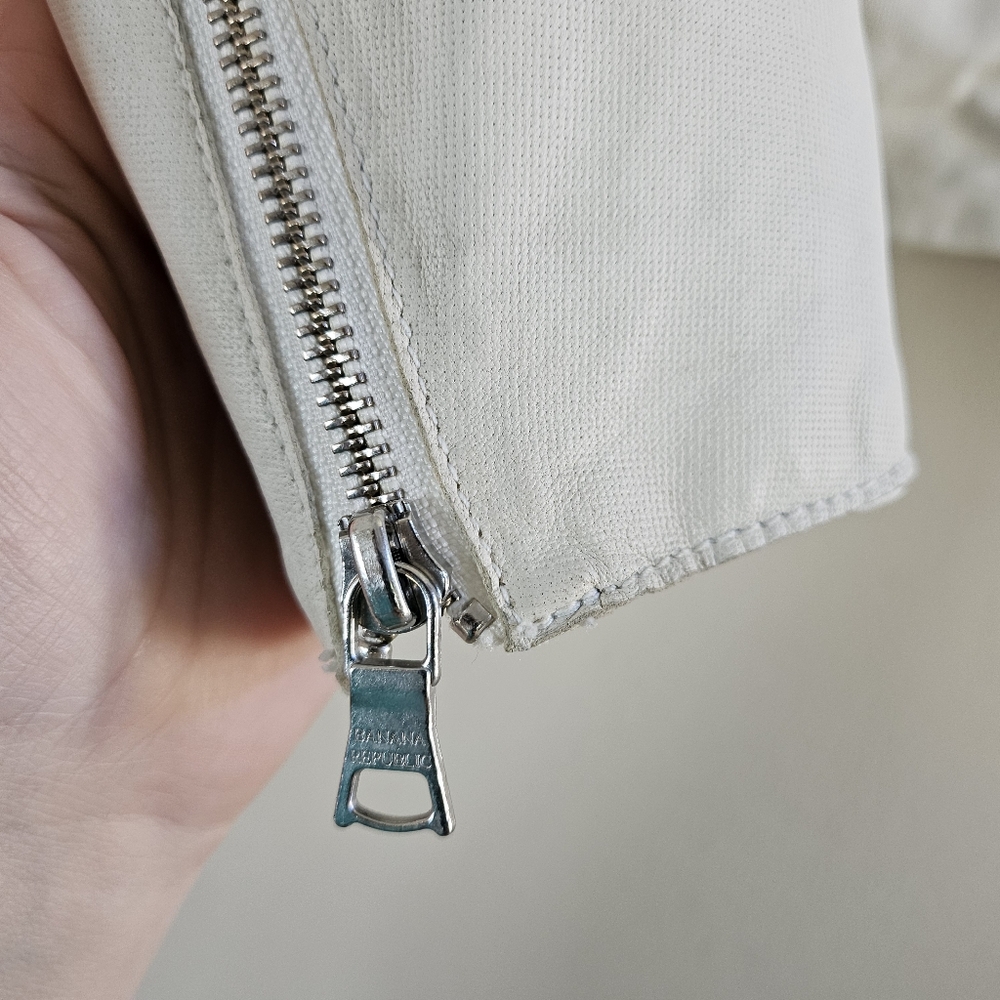 Leather Moto Jacket White Women's Classic M Professionally Cleaned - Picture 7 of 10